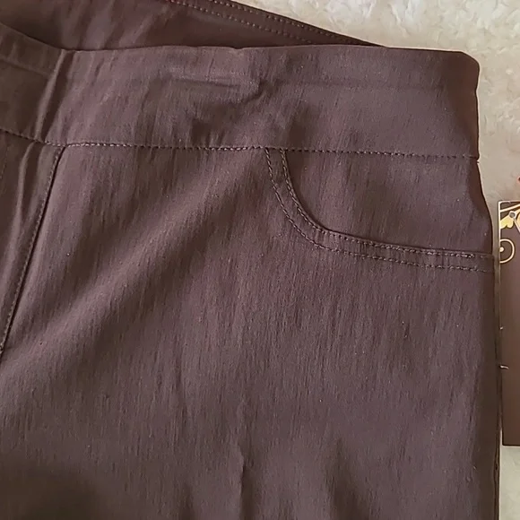 NEW Women's Pants Stretch Multiples Essential Chocolate Brown Faux Pocket Size 8 - Picture 5 of 8